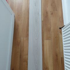 Laminate floor and underlay