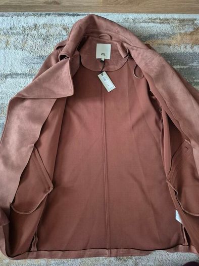 Brand new River Island jacket, size UK8