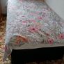 Single bed with matress and headboard Image 8