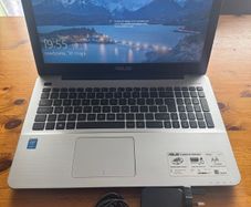 Laptop Asus
