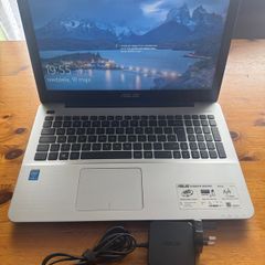 Laptop Asus