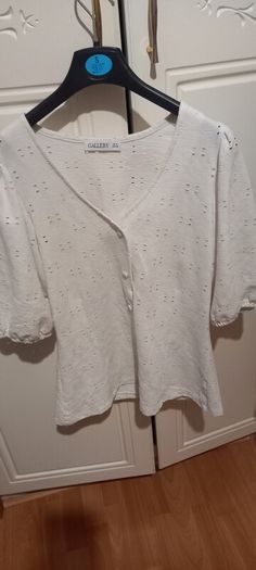 ladies eyelet top