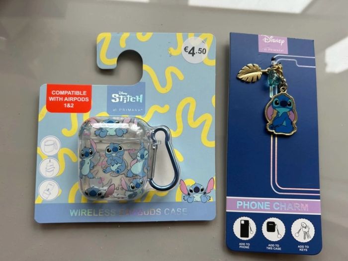 Stitch AirPods case and phone charm