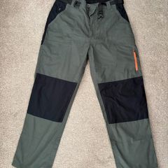 Bear Grylls Craghoppers 34 inch waist. Regular Length.