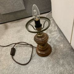 Wood table lamp