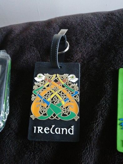 luggage identity tags