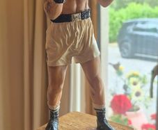 Art of Sport Endurance Boxing Figurines
