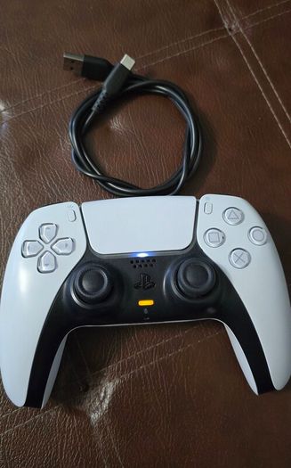 Playstation 5 Disc Edition 825GB plus extras