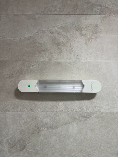 Ansell 8W LED Bathroom Shaver Light with USB (3 units available)