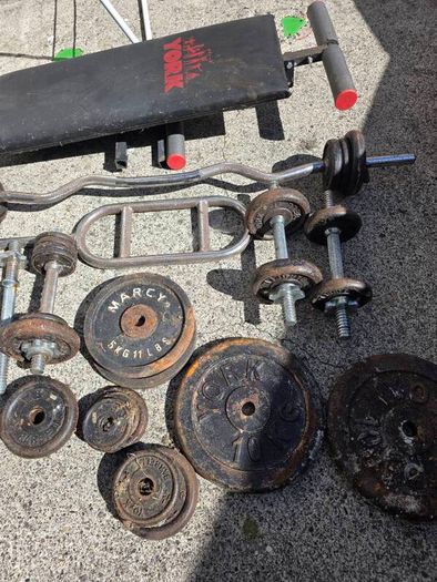 bench and weights