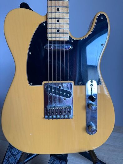 Guitar + Amp + Stand