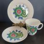 Fabulous Vintage China Set of Four Trios by the Royal Grafton Fine Bone China in Cool Vintage Retro 70s Floral Pattern, Plus a Fifth Duo Image 8