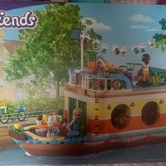 Bnib LEGO friends 41702 house boat