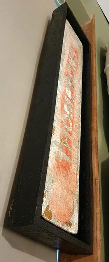 1950s Thompsons sign