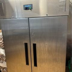 2 door fridge