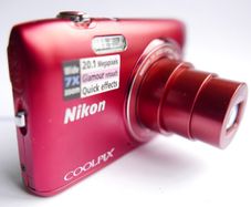 Nikon COOLPIX S3400 Red 20.1 MP Digital Camera, SD Card and charging cable