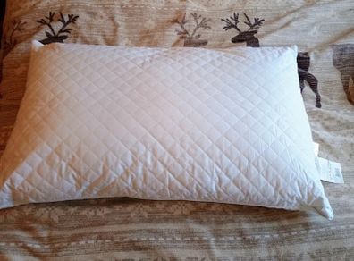 2 new luxury quality quilted microfibre pillows