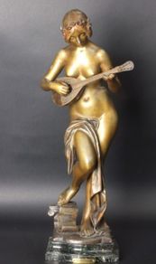 La Musique - Julian Causse - Femme A La Mandoline