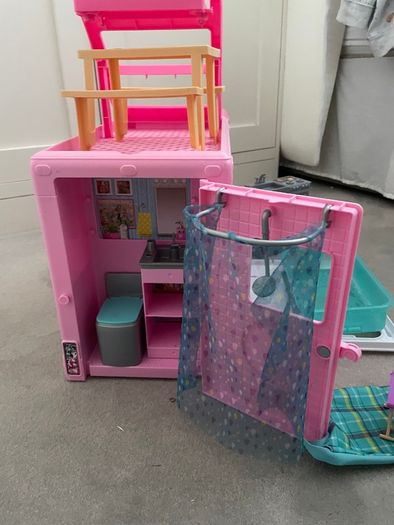 Barbie campervan