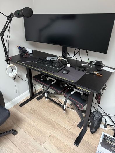 Claiks Electric Standing Desk