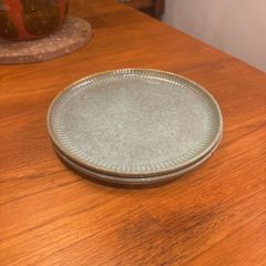 2x Side Plates