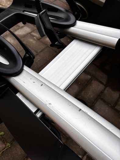 THULE VeloCompact 925 2-bicycle bike carrier