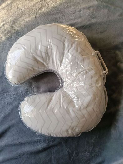 Breastfeeding pillows