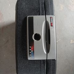 Fireproof and waterproof safe