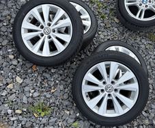 Genuine Volkswagen 16" Alloy Wheels 5x112