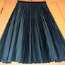 Stunning emerald pleated midi skirt Image 4