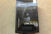 Skins A400 Mens Long Sleeve Dynamic Gradient Compression Top (New)