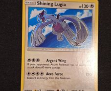 Shining Lugia (SM82) pokemon card