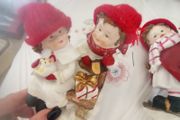 Christmas carol singers
