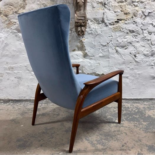 Mid-century Greaves & Thomas Lounge Chair With Complementary Ottoman