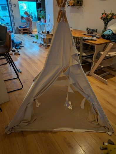 Canicove indoor teepee for kids