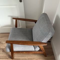 2 ikea reading chairs