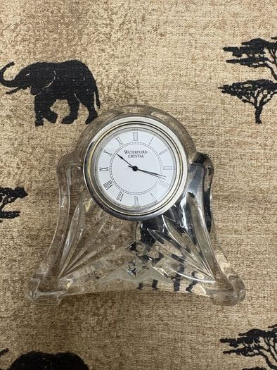 Waterford Crystal Fan-Cut Mantel / Desk Clock  Roman Numerals