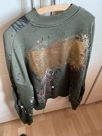 Zara sweatshirt
