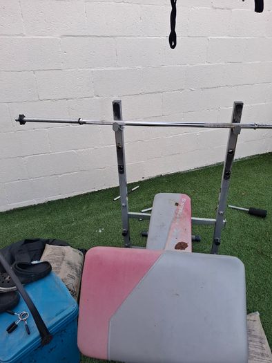 Weight bench   weights