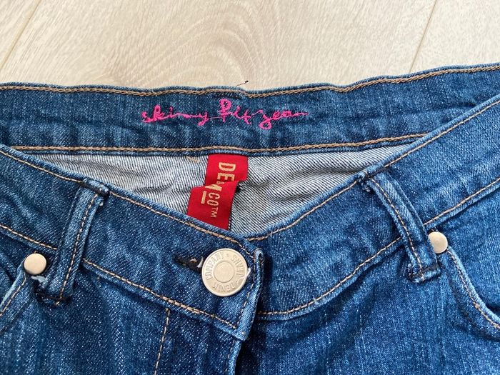 Ladies Skinny Fit Denim Jeans Size 10