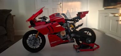 LEGO 42107 Technic Ducati Panigale V4 R Motorrad