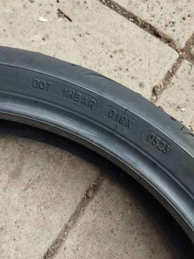 120/70/19 tyre
