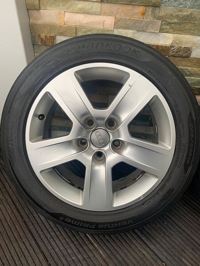 Audi A4 b6/b7Alloy wheels with hankook tyres.