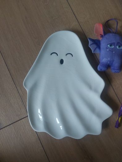 Only 2 Euro Each Picture!! - Halloween Items