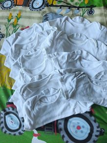 Baby Vests Size 2-3