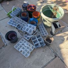 plastic plant pots