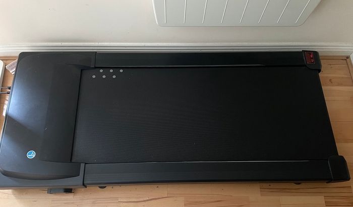 LifeSpan Under Desk Treadmill TR1200-DT3-BT - Excellent Condition