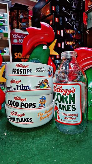 1990's Kellogs collectable Bowls