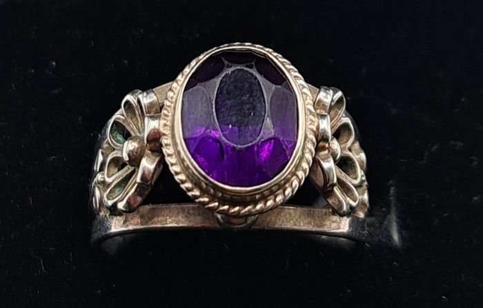 sterling silver amethyst ring