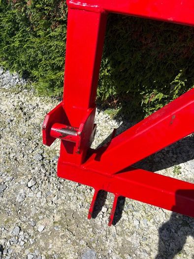 Euro bracket attachment for rear end of tractor